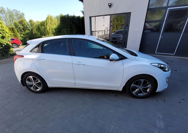 Hyundai I30 cena 42990 przebieg: 190000, rok produkcji 2016 z Stronie Śląskie małe 352